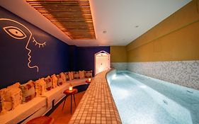 La Finca Hôtel&spa Paris 3*